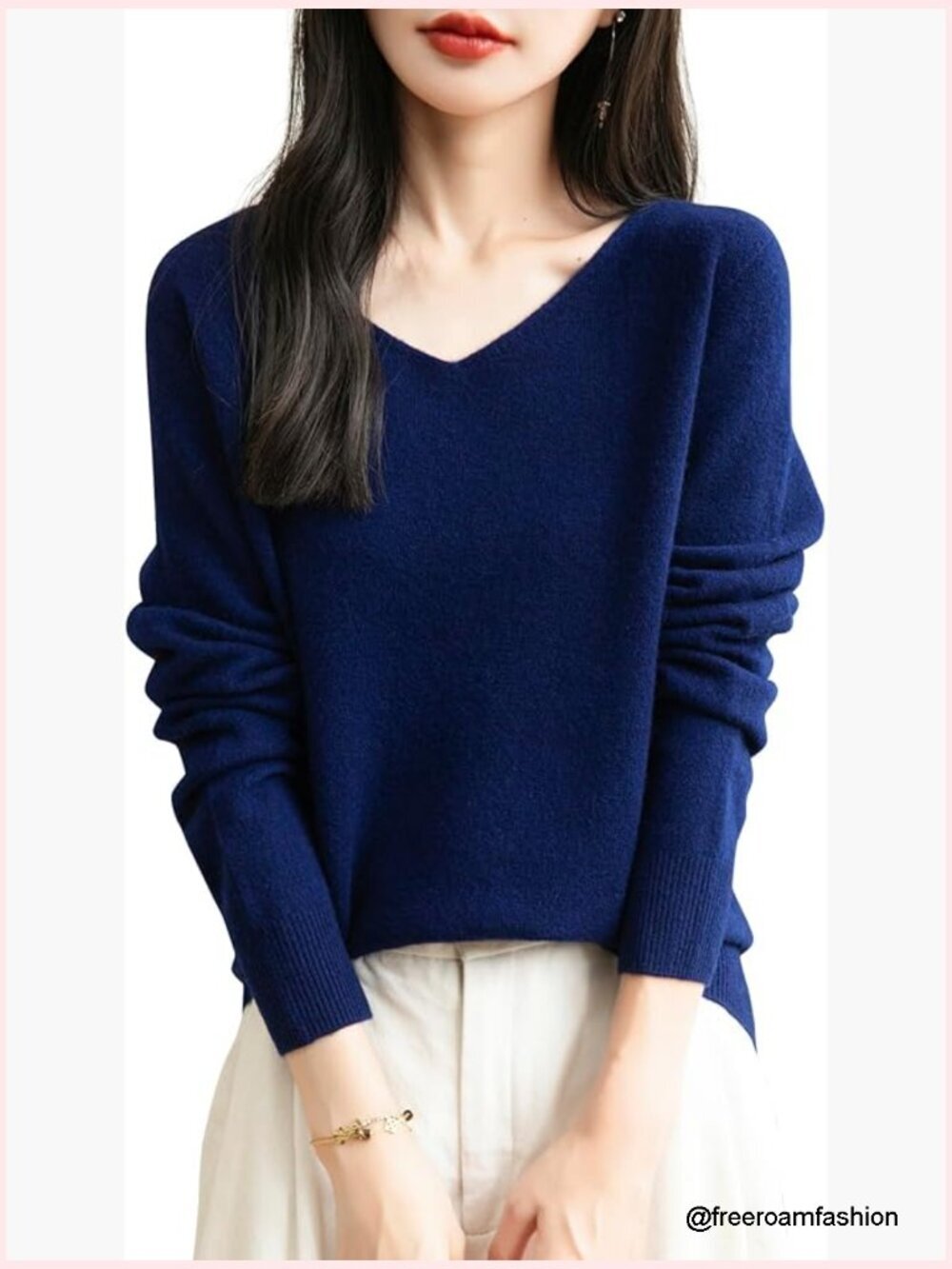 100% Merino Wool V-Neck Pullover - Seamless Knit Sweater